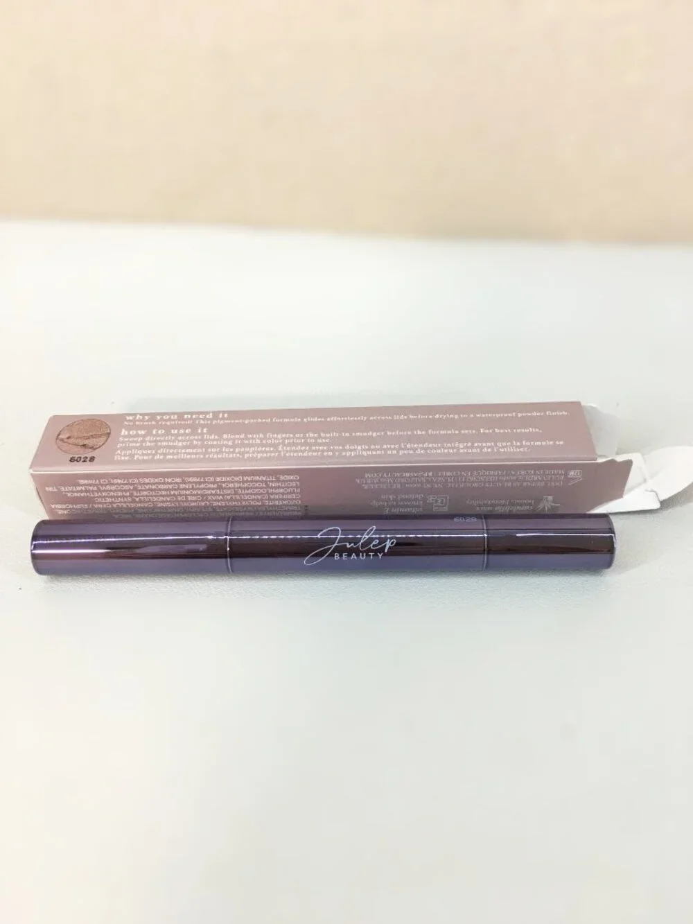 JULEP Eyeshadow 101 Crème-to-Powder Eyeshadow Stick, 